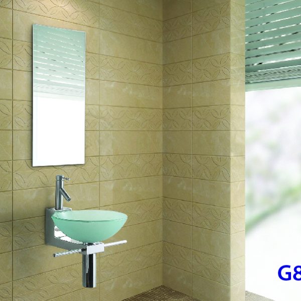 G8 - 402